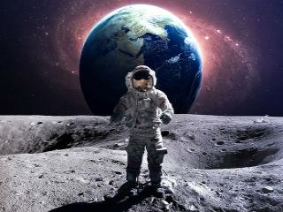 Η διαστημική τεχνολογία και τα συναφή δεδομένα και υπηρεσίες έχουν γίνει πλέον απαραίτητα στοιχεία της καθημερινότητας των Ευρωπαίων και βοηθούν την Ευρώπη στην προώθηση των στρατηγικών συμφερόντων της. Χάρη σε σημαντικές επενδύσεις, η ΕΕ έχει σημαντικό προβάδισμα στις διαστημικές δραστηριότητες και η ευρωπαϊκή διαστημική βιομηχανία είναι μία από τις πλέον ανταγωνιστικές. 