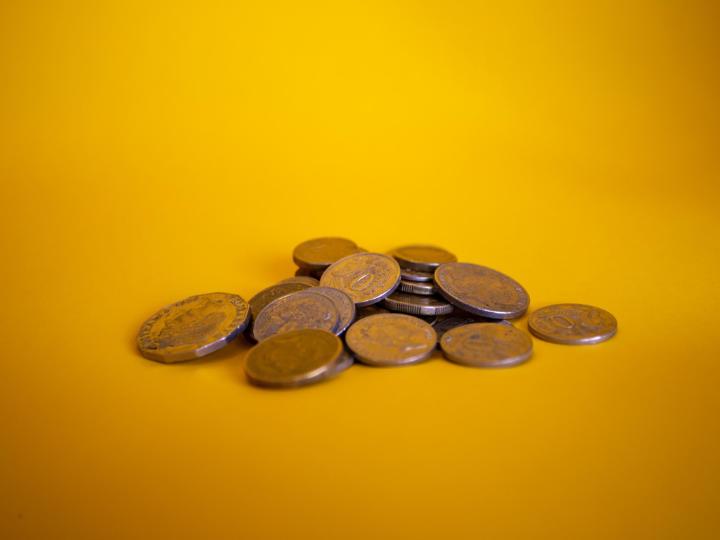 «Η Ελλάδα των δύο τελευταίων αιώνων ενηλικιώθηκε οικονομικά με τα λογιστικά κατάστιχα, τα blockchains των ιδιωτικών συναλλακτικών ηθών μεταξύ καταναλωτών, μικροεμπόρων και μικροεπαγγελματιών».