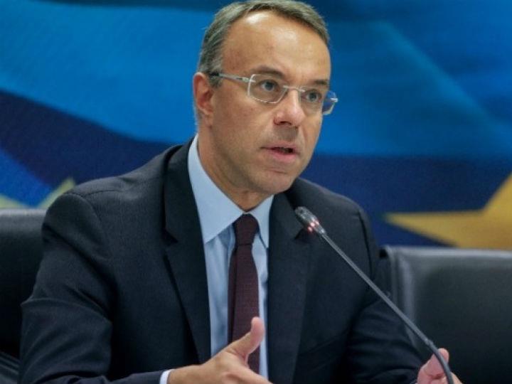 «Αν η πανδημία συνεχιστεί, κανείς δεν ξέρει πως θα αντιδράσουν οι αγορές χρήματος που σήμερα δεν θέλουν και πολλά πολλά να βγάλουν μια χώρα εκτός ...γηπέδου....!»