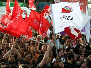 Η μείωση της ανεργίας είναι προδήλως τεχνητή, οφειλόμενη στην μεγάλη αύξηση της μερικής απασχόλησης με «υπο-κατώτατους» μισθούς και την μαζική φυγή νέων επιστημόνων στο εξωτερικό. Το πρόβλημα δεν θα λυθεί με την ίδρυση της νέας Διαστημικής Υπηρεσίας, ως αποτέλεσμα της οποίας δεν αποκλείεται να έχουμε εν καιρώ διαδηλώσεις αδιόριστων αστροναυτών! 