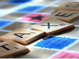 Πρόσθετη φορολογική επιβάρυνση θα έχουν όσοι δεν συγκεντρώσουν ένα υποχρεωτικό (αλλά ακόμη απροσδιόριστο) όριο αποδείξεων για πληρωμές με κάρτα (δεν εξαιρούνται οι άνεργοι που έχουν τεκμαρτό εισόδημα από ιδιόκτητο ακίνητο ή Ι.Χ.). Όλοι οι καταναλωτές θα έχουν την χαρά να συνεισφέρουν στα δημόσια έσοδα με ΦΠΑ 24% επί των αγοραζομένων αγαθών και υπηρεσιών.