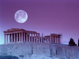 Δυστυχώς,στην Ελλάδα της κρίσης, τα «τζάκια της παρακμής» έχουν το πάνω χέρι και σε όλα τα επίπεδα πραγματοποιούν πραγμάτικές πνευματικές και ιδεολογικές καταστροφές. Ακόμα χειρότερα δε, οδηγούν στη δημιουργία μιας «απαθούς κοινωνίας», η οποία δεν έχει καμμιάν απολύτως πνευματική ανησυχία και ελάχιστα ενδιαφέρεται για τα όσα συμβαίνουν πέραν από τον μικρόκοσμό της.