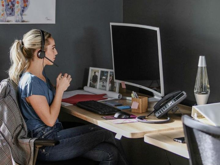 Το 54% των τηλεπικοινωνιακών παρόχων, παγκοσμίως, εκτιμά ότι η βιομηχανία των τηλεπικοινωνιών, στο σύνολο της, θα έχει μια καλή επίδοση το 2020, ενώ το 15% κάνει λόγο για μια χρονιά εξαιρετικών επιδόσεων.