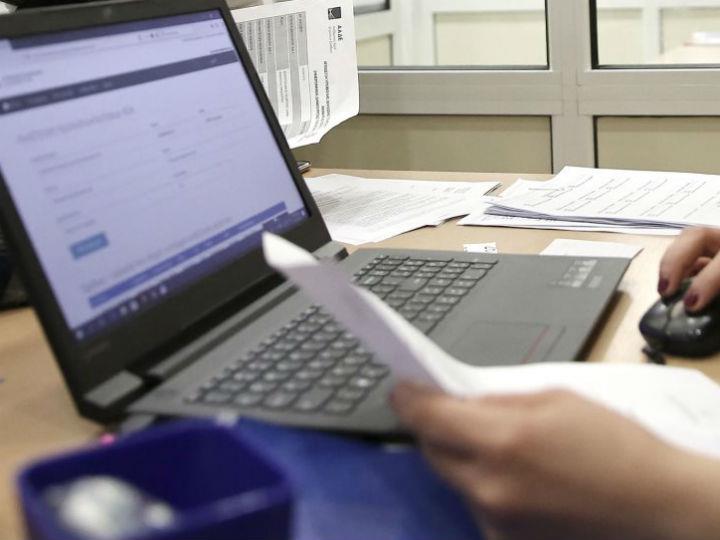 Οι πλατφόρμες βιντεοδιάσκεψης είναι στο επίκεντρο της τηλεργασίας. Εφαρμογές όπως το Zoom, Google Hangouts, Microsoft Teams, WebEx Meetings κ.α., διευκολύνουν την επικοινωνία μεταξύ συνεργατών και προσφέρουν αρκετά υψηλή ποιότητα βιντεοδιάσκεψης.