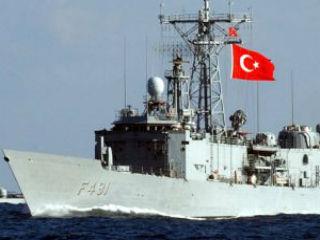 Κατά την Τουρκία δεν υπάρχει το Δίκαιο της Θάλασσας, που ισχύει από το 1982 και επικαλείται κάποιο ανύπαρκτο δίκαιο στα όσα αυθαίρετα πράττει, διακηρύσσοντας ως πρόθεση της να κινηθεί προς αναζήτηση υδρογονανθράκων σε Αιγαίο και Α. Μεσόγειο.