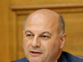 Για το σχέδιο νόμου ο κ. Τσιάρας δήλωσε ότι η αντιμετώπιση των ζητημάτων τρομοκρατίας, είναι μια από τις εμβληματικές αλλαγές στον Ποινικό Κώδικα.