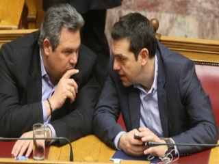 Σε ένα δεύτερο επίπεδο, η Τουρκία άρχισε να γεμίζει την Ελλάδα και την Ευρώπη με πληθυσμούς που είναι πολιτικά και πολιτισμικά σύμμαχοι της Τουρκίας. Με ένα σμπάρο δύο τρυγόνια για τον κ. Ερντογάν.