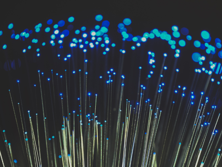 Από τη συνολική αξία των εξαγορών και σaυγχωνεύσεων, που έγιναν το 2022 στην Ελλάδα και έφτασε τα €10,4 δισ. από €4,3 δισ. το 2021- ποσοστό 17,8% αφορούσε την αγορά της τεχνολογίας και των τηλεπικοινωνιών.