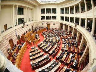 Αυτά θα έπρεπε να είναι τα πολιτικά διακυβεύματα της εποχής μας και όχι η συμμετοχή σε διαπληκτισμούς αν για το χρέος ευθύνεται ο Γεωργίου, ο Σημίτης ή ο Καραμανλής. Σε μία χρεοκοπία ελληνικού τύπου, η ευθύνη είναι συλλογική και όχι ατομική. Ο δε ελληνικός λαός, με τις επιλογές του, διέπραξε τραγικά λάθη στην διάρκεια της μεταπολίτευσης.