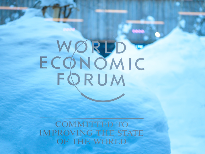 «Άραγε για την ανισότητα που δημιουργεί ο αποκλεισμός των πολιτών από τις ίσες ευκαιρίες εξ αιτίας των καρτέλ και των ανελεύθερων ή των διεφθαρμένων κυβερνήσεων, και την μη προώθηση της επιχειρηματικότητας, θα μας πληροφορήσει το Νταβός?»