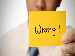 Ώσπου να καταλάβει ο Πρωθυπουργός τι ακριβώς συνέβαινε στις Βρυξέλλες, πέρασαν έξι κρίσιμοι μήνες, που επιδείνωσαν έτι περαιτέρω τα οικονομικά μεγέθη της χώρας. 