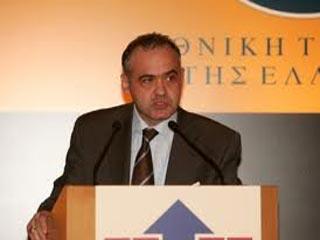 Στο πλαίσιο αυτών των αρμοδιοτήτων, ο κ. Αντ. Ζαΐρης προσπαθεί να βάλει μια τάξη στις δραστηριότητες κάποιων αμαρτωλών ΜΚΟ, ορισμένες από τις οποίες διαχειρίζονταν ποσά που ξεπερνούσαν και το 1 εκατομμύρια ευρώ. Περιττόν δε να τονιστεί ότι ορισμένες από τις ΜΚΟ που προαναφέραμε είχαν ιδρυθεί από παρατρεχάμενους κομματικών οργανώσεων, οι οποίοι έτσι και απασχόληση είχαν αλλά και καλά έσοδα.